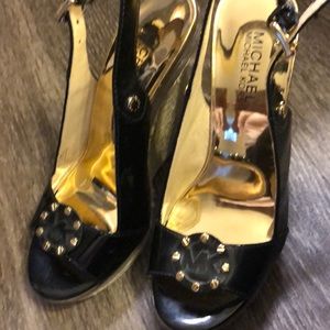 Michael Kors NWOT size 7 black paten leather